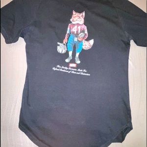 Akoo tshirt size large